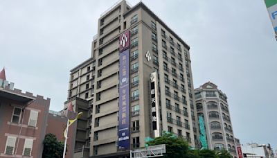 不敵兩度強震重創 花蓮知名藍天麗池大飯店評估拆除