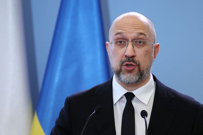 Ukraine PM to meet some EU leaders in Prague for military aid talks