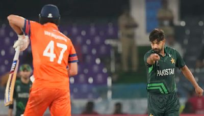 'I’ve Had Many People Say This': Paul van Meekeren Trolls Pakistan Fan's 'You Are Son Of Haris Rauf' Tweet