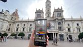 Crea un filtro de Instagram que coloca la bandera LGTBIQ+ en el balcón del Ayuntamiento de València