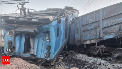Several trains affected as two goods trains collide in Fatehgarh Sahib, no casualty | India News - Times of India