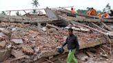 Death toll climbs past 250 in Indonesia quake