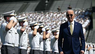 Biden at West Point: "I'm determined" to keep U.S. soldiers out of war in Ukraine