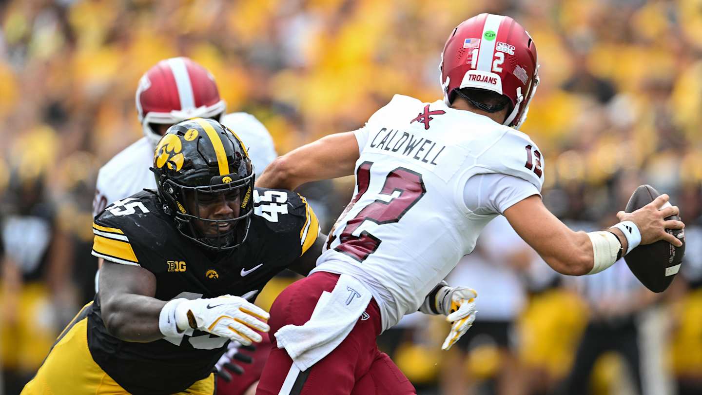 Iowa Hawkeyes Give Up Another Massive Play Against Troy Trojans