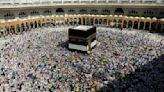 14 die in extreme heat during Muslim Hajj pilgrimage in Saudi Arabia