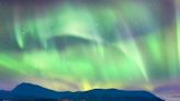 Por que a aurora boreal tem cores diferentes?