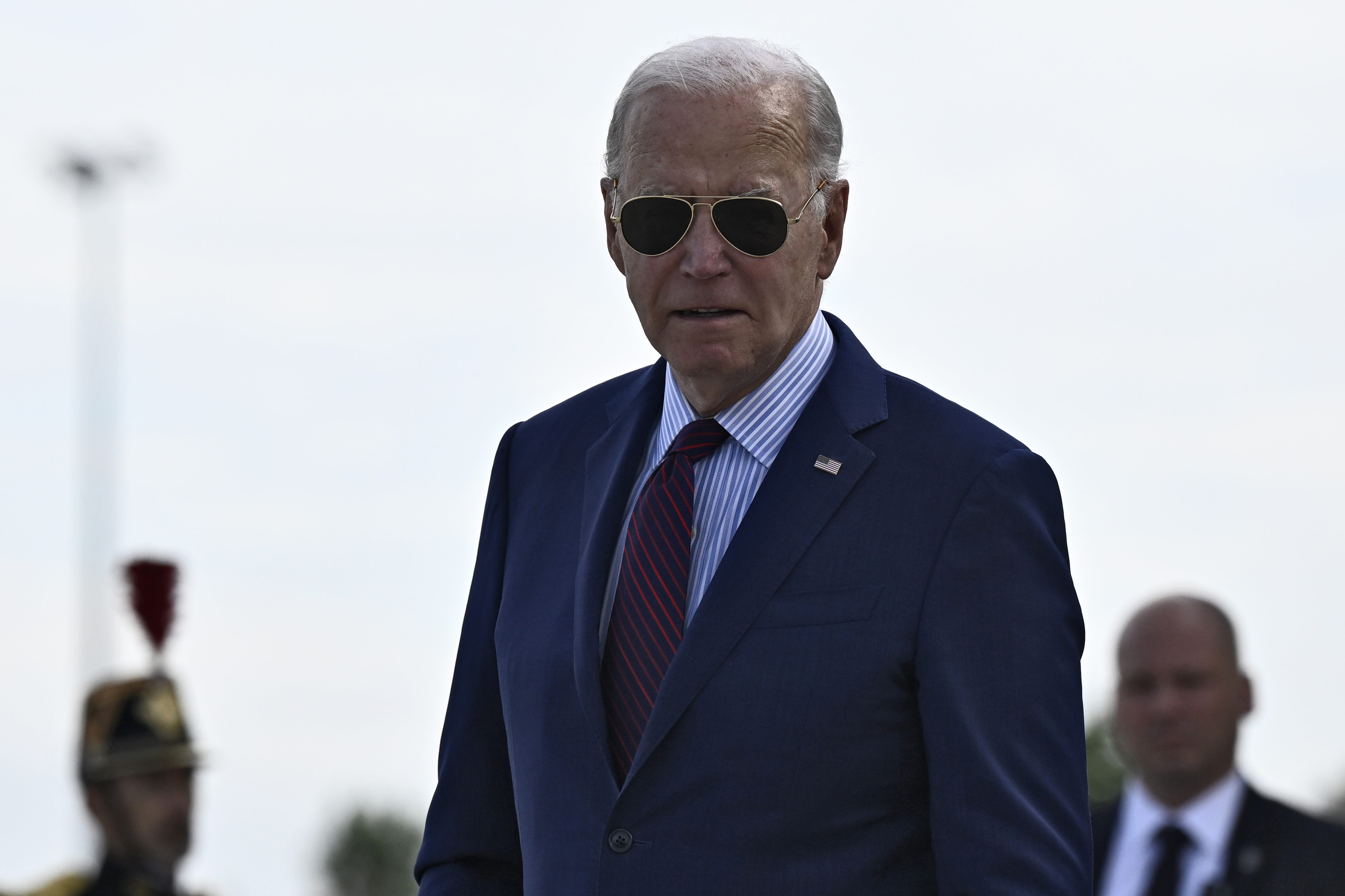 Biden’s team seethes over another age piece — and sours on The Journal