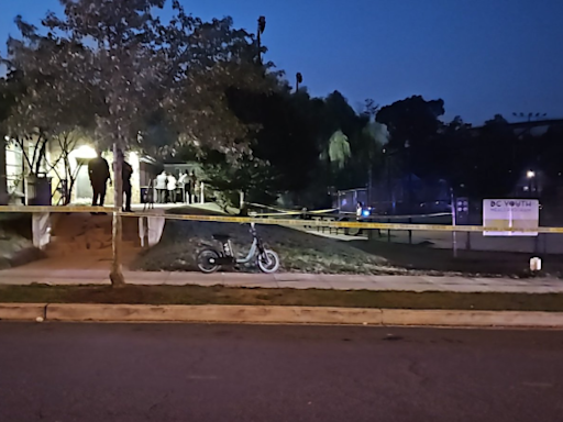 14-year-old boy killed in double shooting outside DC recreation center