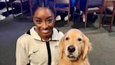 Simone Biles y sus compañeras cuentan con ‘cuatro adorables patitas’ de apoyo emocional