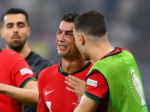 Cristiano Ronaldo, protagonista de Portugal: lloró de impotencia y luego anotó en penaltis para clasificar a cuartos de la Eurocopa