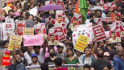 RG Kar case: West Bengal junior doctors to resume 'cease work' following SC hearing on Monday | India News - Times of India