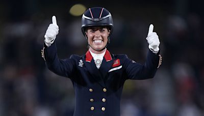 Charlotte Dujardin, tricampeona olímpica de doma clásica, se retira de los JJ. OO. de París tras ser acusada de maltrato animal