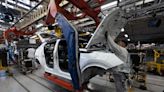 El Gobierno rebaja aranceles e impuestos a la industria automotriz para estimular exportaciones