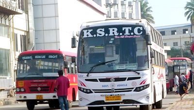 Bus conductor stabbed for asking man to move from door in B'luru