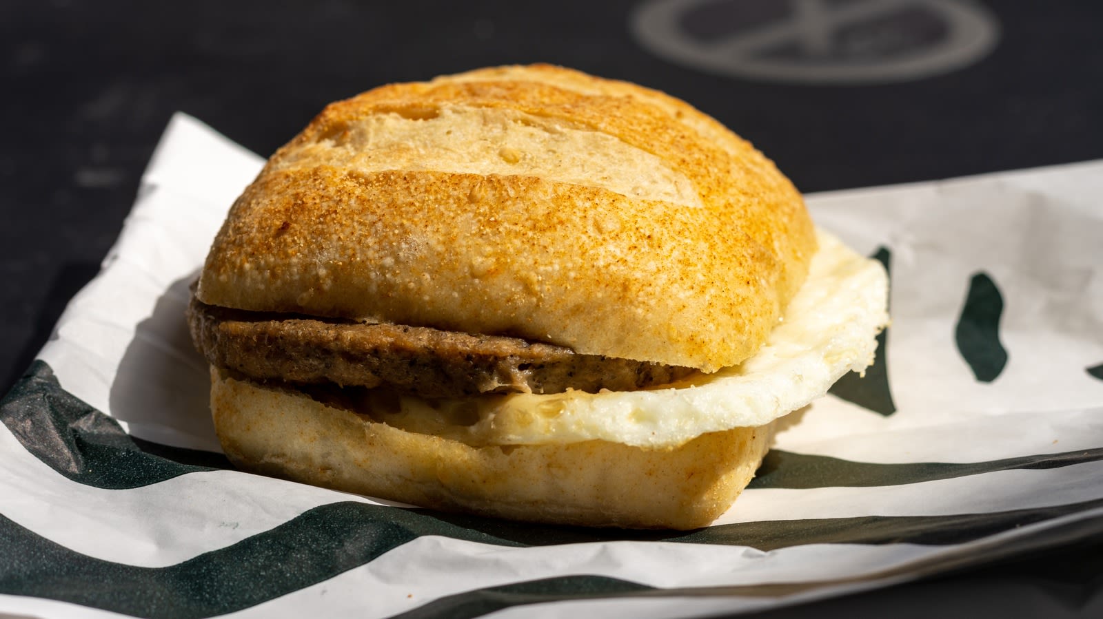 Here's When You Can Order Breakfast & Lunch Sandwiches From Starbucks