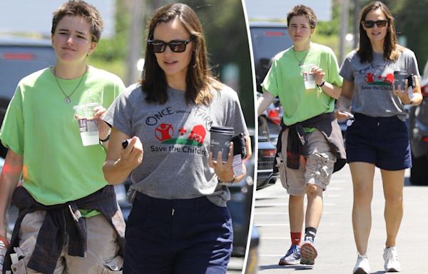 Jennifer Garner and Seraphina Affleck, 15, keep it casual on shopping trip in LA