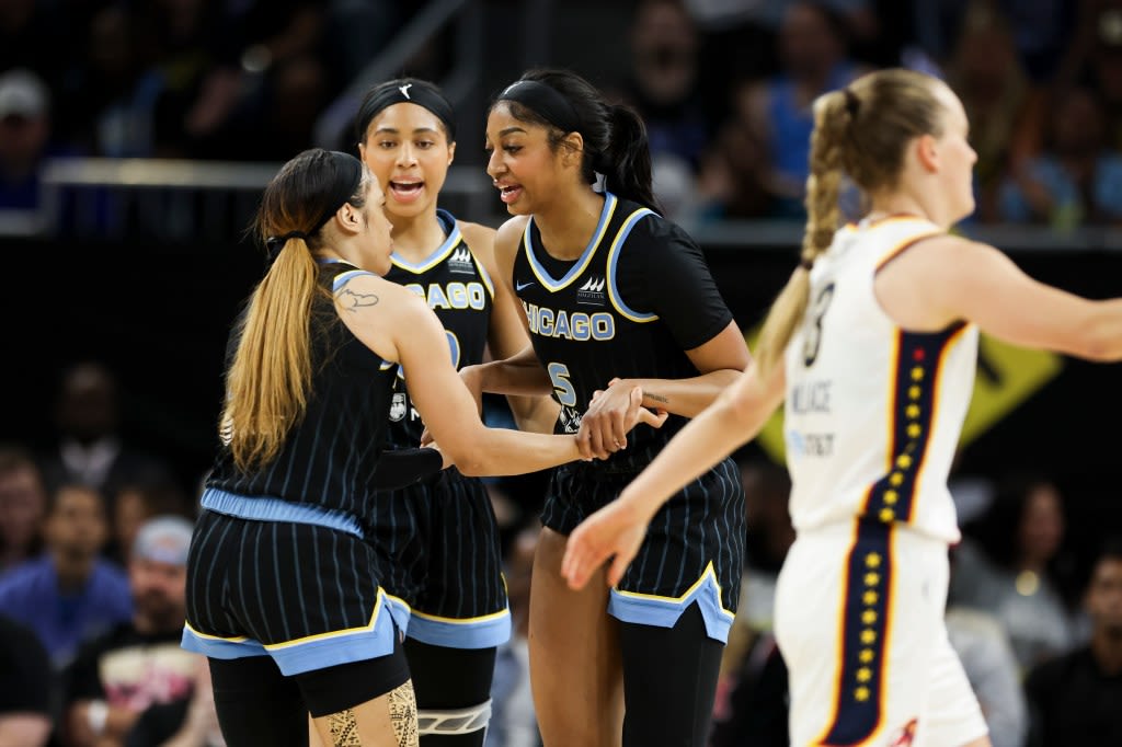 7 questions for the Chicago Sky at the halfway point: Will they make the playoffs? Or a midseason trade?