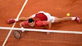 Novak Djokovic withdraws from the French Open with a knee injury