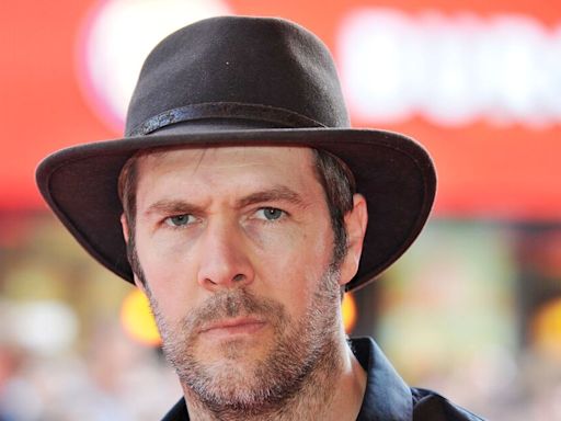 Comedian Rhod Gilbert says that having cancer was a 'positive thing'