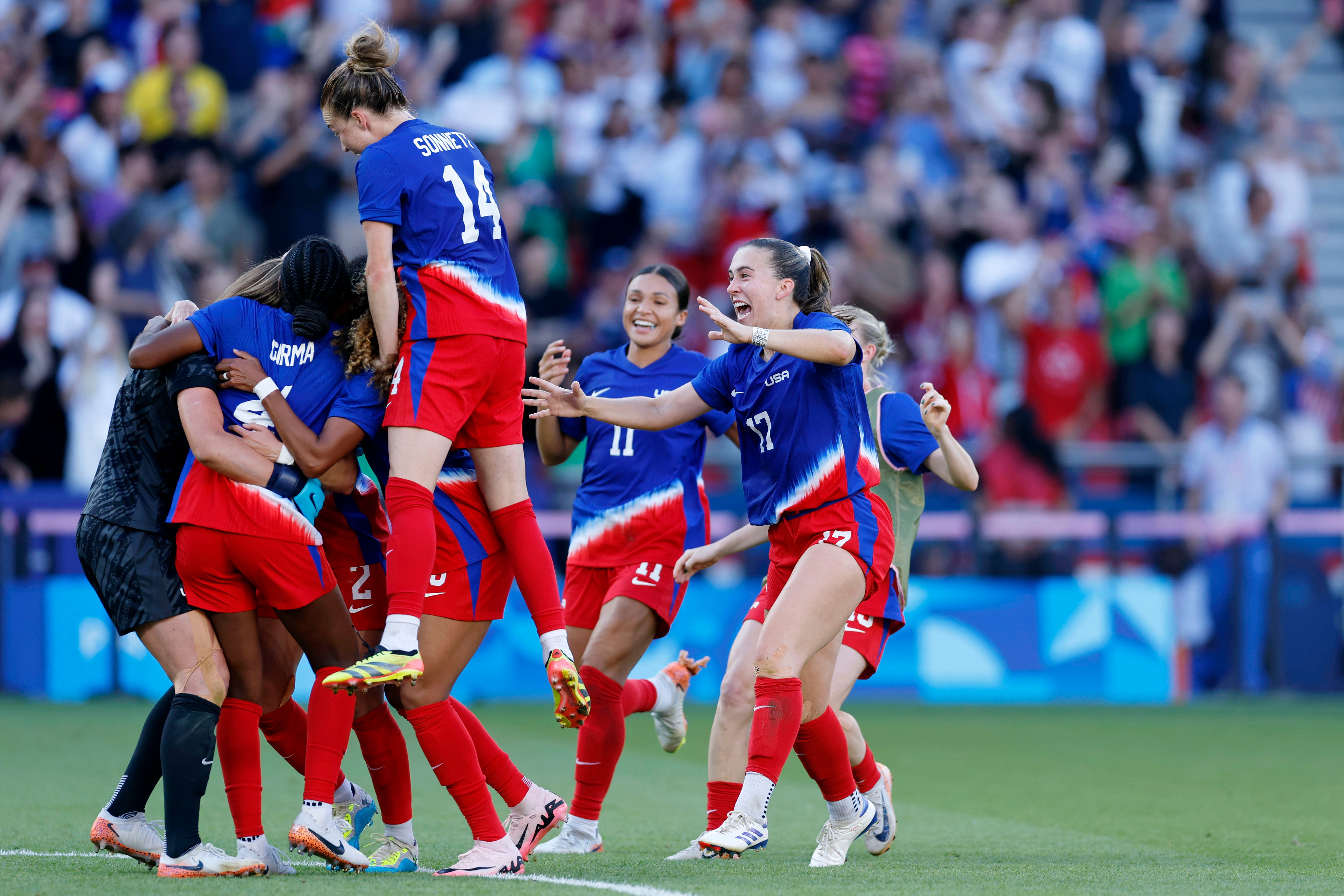 USWNT back on top: Emma Hayes, youth movement send message with Paris Olympic soccer gold