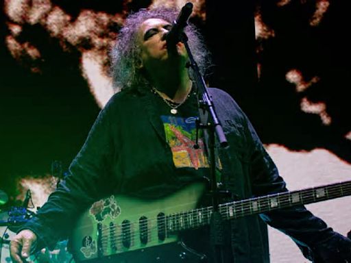 Robert Smith, 65 años de la oscura figura que cambió para siempre la historia del rock