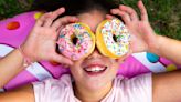 ¿Es cierto que el azúcar causa hiperactividad en los niños?