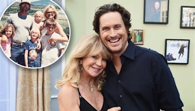 Oliver Hudson details childhood ‘trauma’ with mom Goldie Hawn: ‘I felt unprotected’