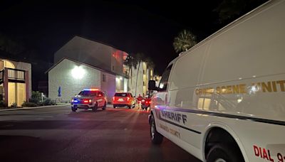 2 dead after shooting at Sarasota condo