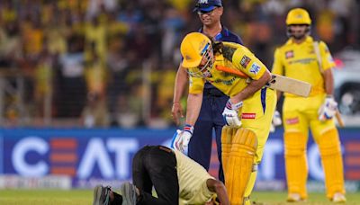 MS Dhoni promised to pay for pitch invader's surgery, CSK fan reveals in video