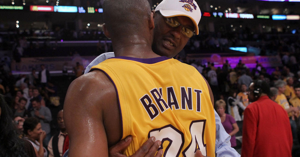 Joe "Jellybean" Bryant, Philadelphia basketball great and father of Kobe, dies at 69