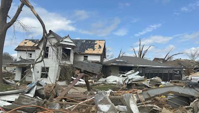 Iowa towns hit by another tornado just 10 days after deadly twister