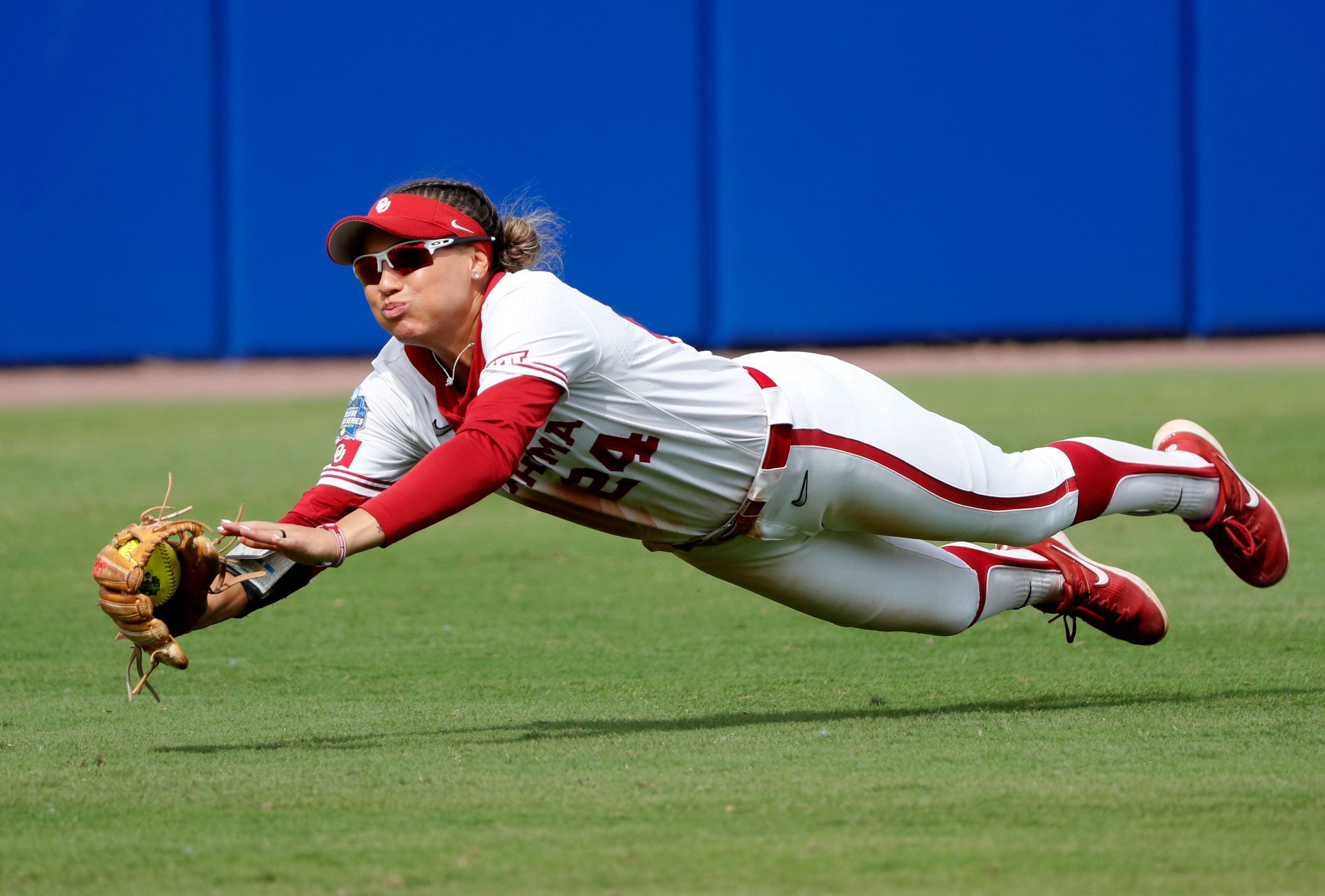 OU softball star Jayda Coleman's 'game-changing' heroics continue in WCWS vs Duke