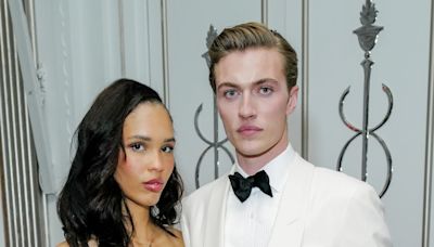 TikTok star Nara Smith, model Lucky Blue Smith go house hunting in CT