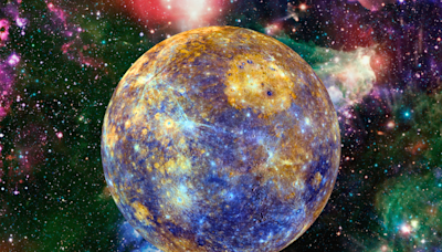 August’s Mercury Retrograde Jolts Us Out of A Summer Daze