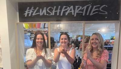 I tried the new Lush Party - it's super fun & the most indulgent pamper session