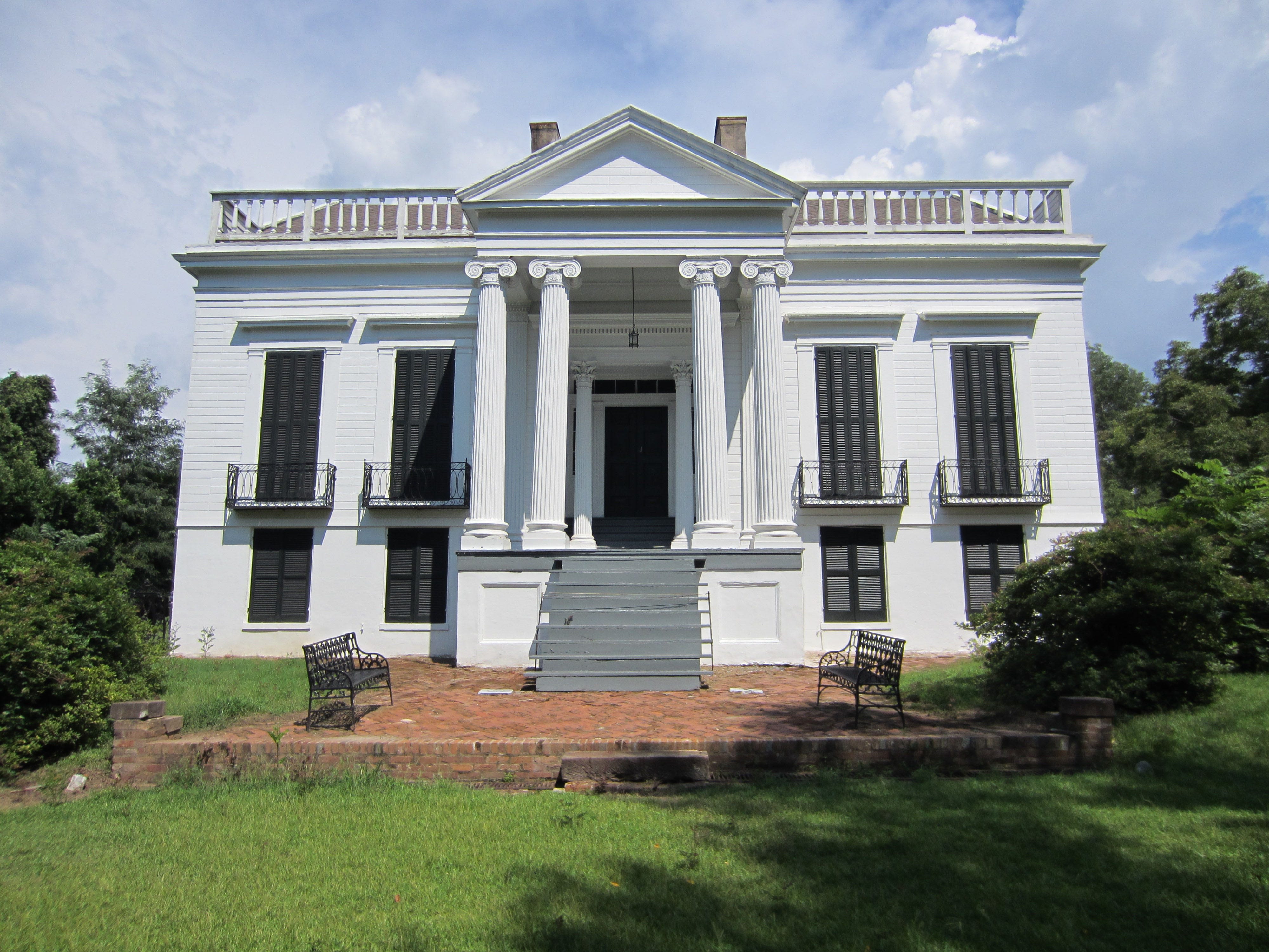 These 5 homes are some of the oldest in Mississippi (Some pre-date the Revolutionary War!)