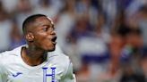 2-1. Honduras vence a Guatemala con un autogol y un tanto de Edwin Solano