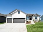 1069 S Arbor Creek Ct, Goddard KS 67052