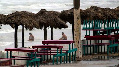 Tropical Storm Alberto makes landfall in Mexico; danger looms for Texas