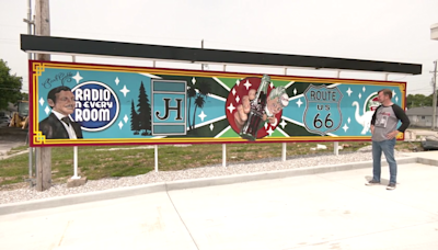 Carthage’s new Boots Court Motel mural features historical icons and more