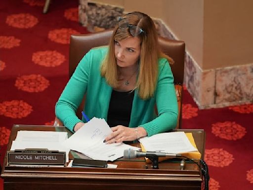 Minnesota DFL chairman, Governor Walz call on Sen. Nicole Mitchell to resign
