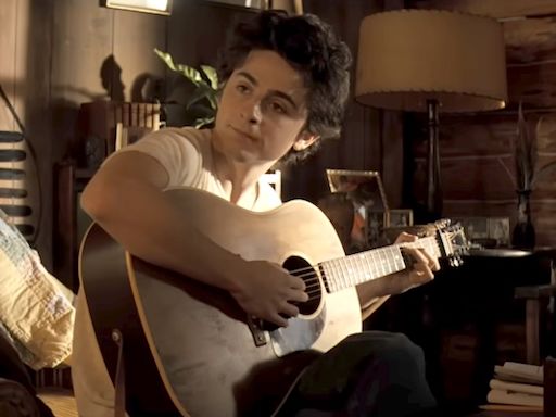 Does Timothée Chalamet Sing In Bob Dylan Movie ’A Complete Unknown’?