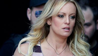 Stormy Daniels listada como testigo crucial en el juicio financiero de Trump