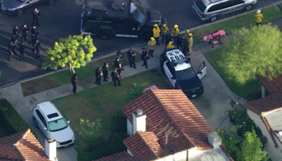 Burglary suspect shot and killed in Los Angeles neighborhood after charging at officers