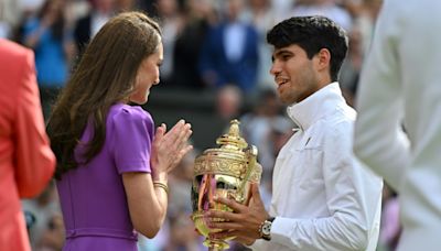 Tennis: Alcaraz réduit Djokovic à l'impuissance et remporte son 2e Wimbledon