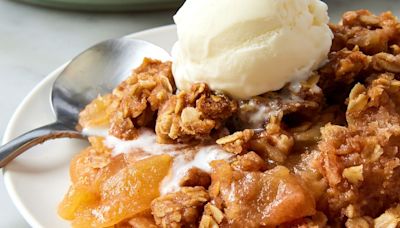 Our Apple Crisp Nails The Perfect Combination Of Jammy Apples & Crisp Topping