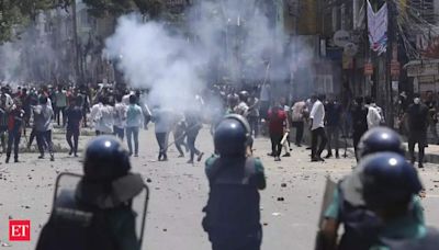 Curfew extended in Bangladesh as top court set to rule on job quotas that sparked deadly unrest - The Economic Times