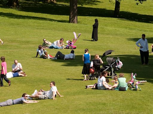 Summer may finally be on the way as Met Office says temperatures could reach 25C this week