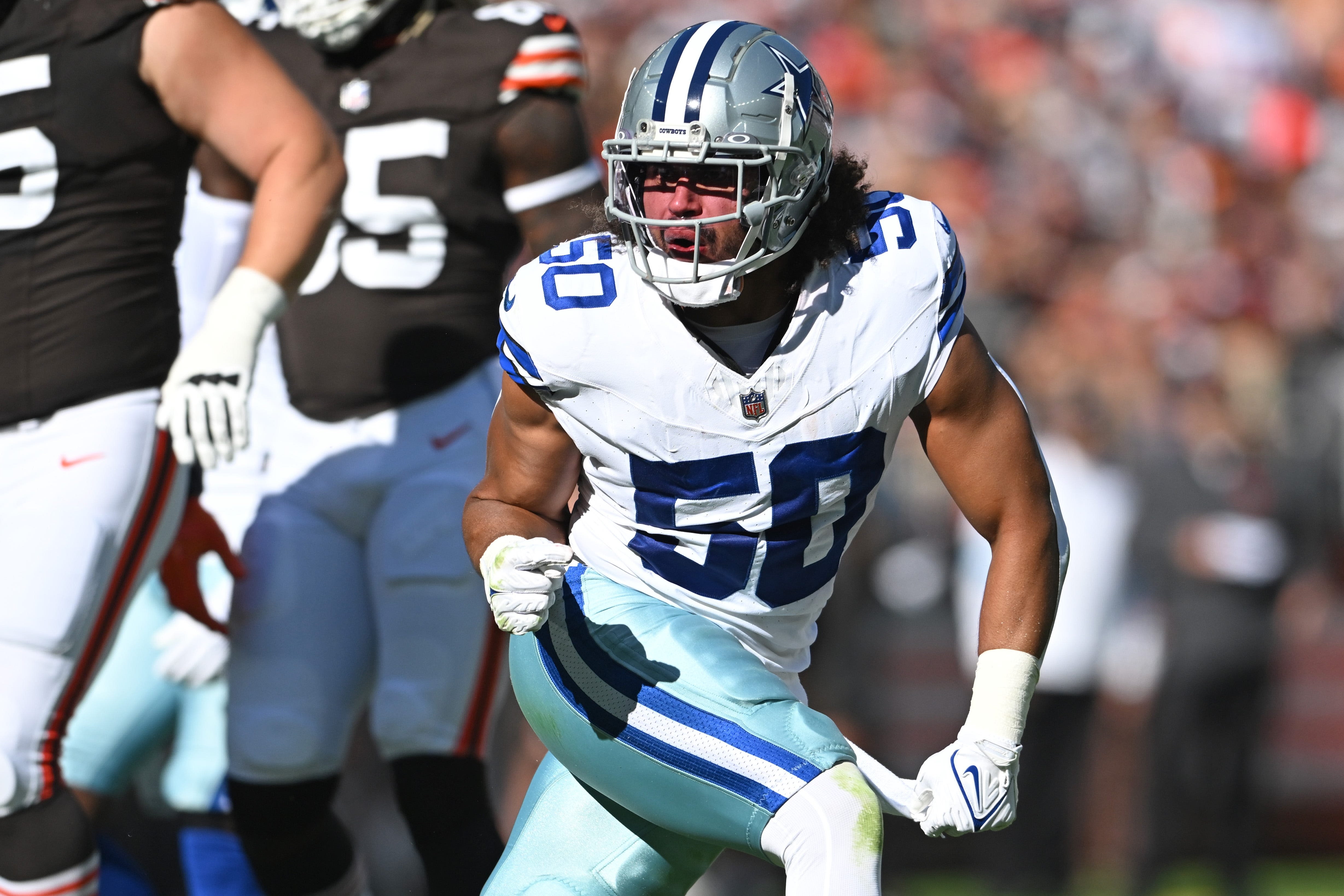 Eric Kendricks pilots dominant defensive showing in Cowboys 2024 season opener