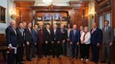 López Obrador se reúne con congresistas de Estados Unidos en el Palacio Nacional